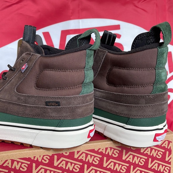 Vans Sk8-Hi Del Pat
Brown/Green
VNOA5JMNBGS
WMNS boots MTE - Picture 15 of 16